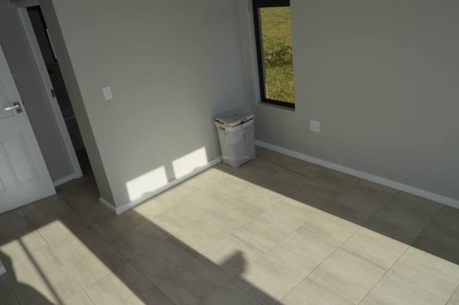 3 Bedroom Property for Sale in Kidds Beach Eastern Cape